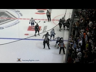 Brayden Point vs Phillip Danault Jan 18, 2022