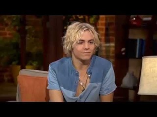 Ross Lynch Stars In New Disney Channel Movie ’Teen Beach 2’