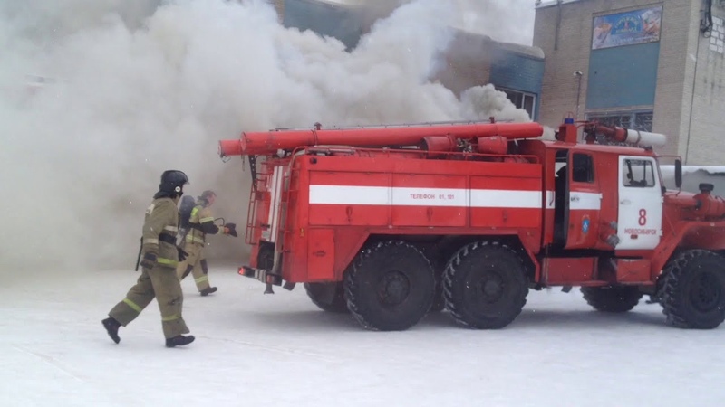 пожар рядом с магазином
