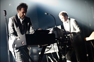 Soulwax - Robot Rock / Phantom Pt. II (Live)