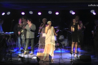 Sofi Okran - I Can't Stand the Rain (live in Alexey Kozlov club)