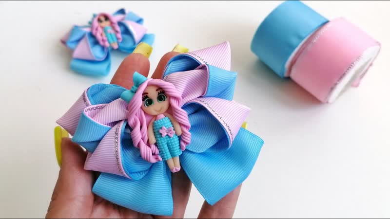 Очень красивые бантики с куколкой из полимерной
