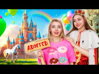 Меня Удочерила Королевская Семья! Бедная Девушка Стала Принцессой
