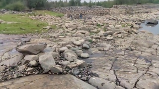 Беломорск у плотины на реке Выг перед спуском воды