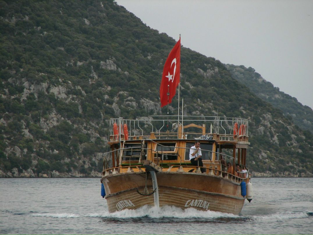 Вера Гюнер | Side