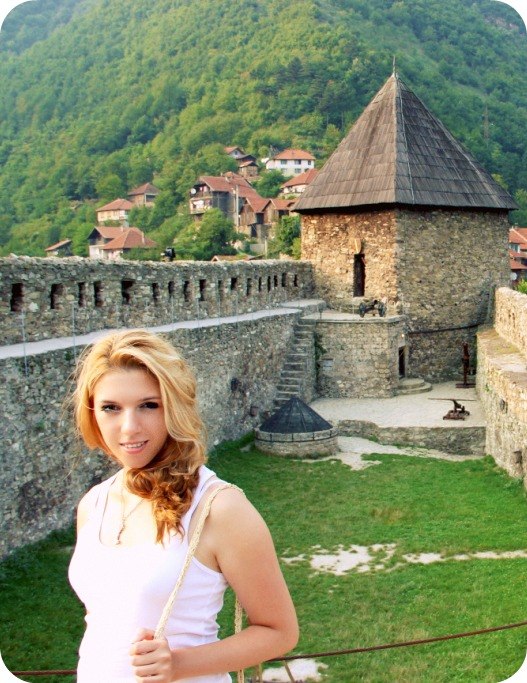 Anna Kahriman | Praha