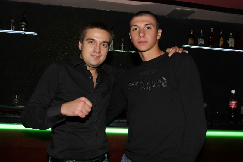 Женя Конвиссар | Донецк