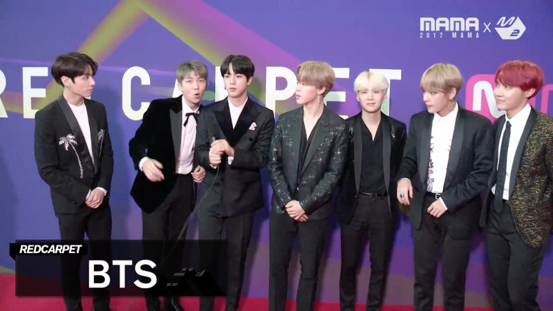 VIDEO 2017 MAMA x M2 Red Carpet MPD ZONE in