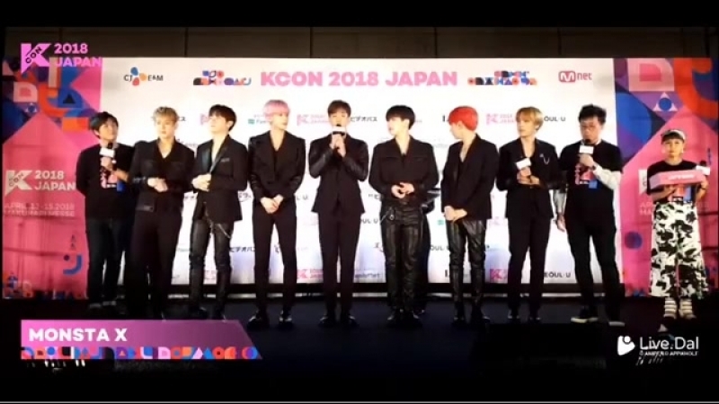 VK 180415 MONSTA X Red Carpet KCON 2018