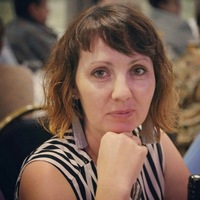 Лена Савинова