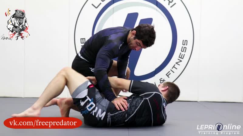 Knee Cut Pass Attempt to Kimura and Reverse Triangle Doubleattack