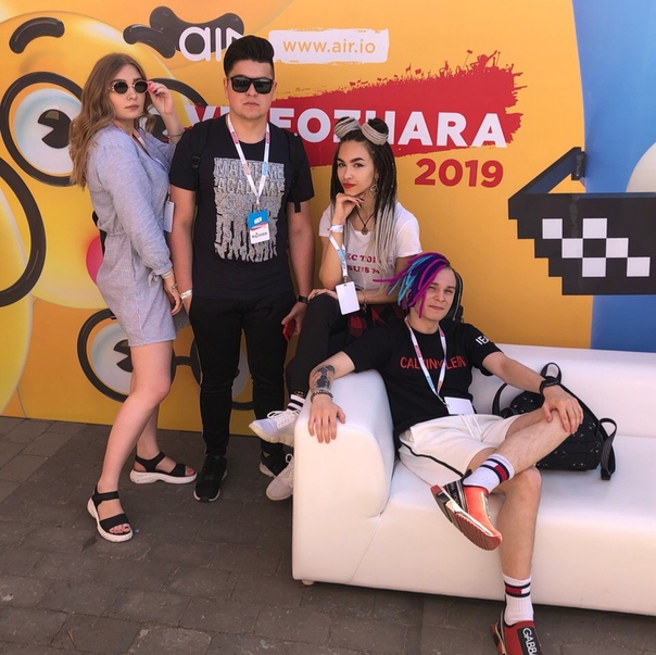 Девушка жеки