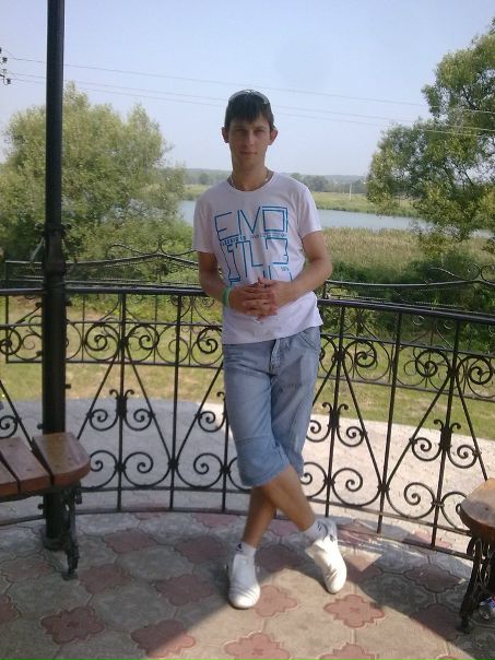 №32, Артём Брюхов, 38 лет №32, Артём Брюхов, 38 лет