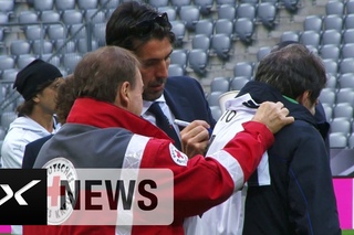 Gianluigi Buffon macht Sanitäter glücklich! Grande Gigi | Deutschland - Italien