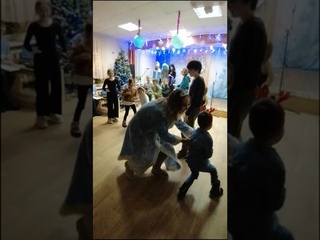 В поисках Снегурочки г (2 часть)
