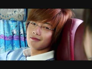 goodbye jihoo, welcome kimhyunjoong (things called happiness)