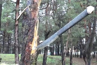 Якутский нож Батыйя (и нож и копье и мачете). Тесты