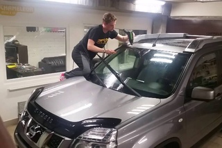 Защита лобового стекла ClearPlex в #chameleonauto