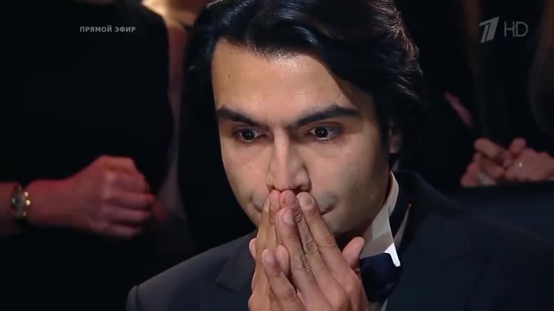 Вафалар талыбов. Азер талыбов. Эльман талыбов знаток. Эльман талыбов и гюнель бабаева. Вафалар талыбов.