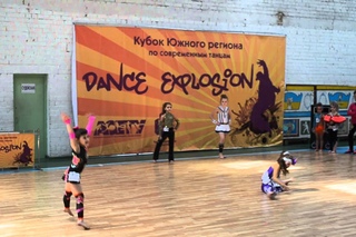 Urban Vibes DANCE SCHOOL (Херсон)/Музыка Валерия. Лариса (Disco) /Dance Explosion 2015